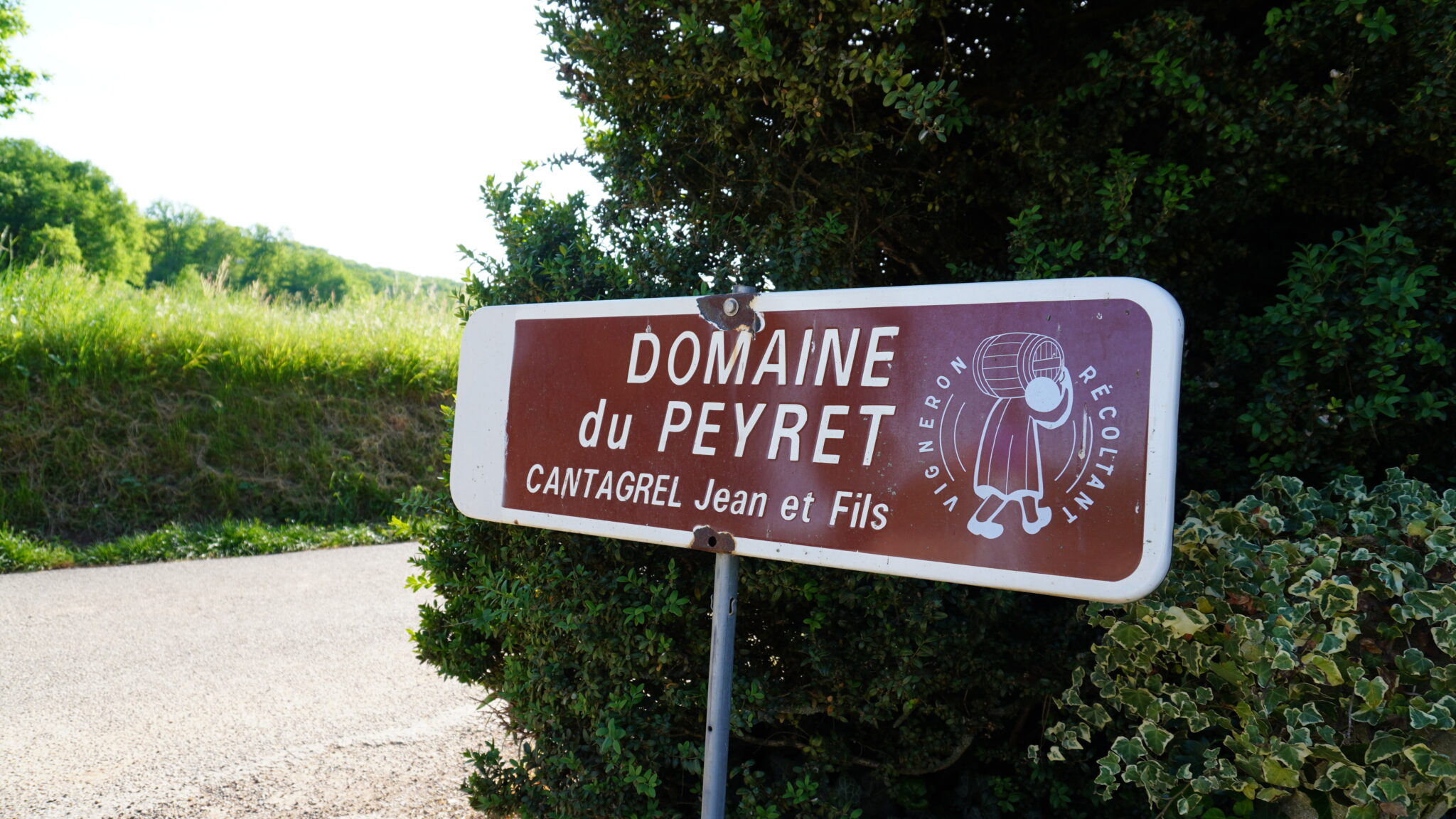 hébergement insolite Domaine du Peyret Puy-L'Évêque Lot